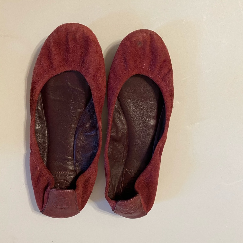 Tory burch suede flats